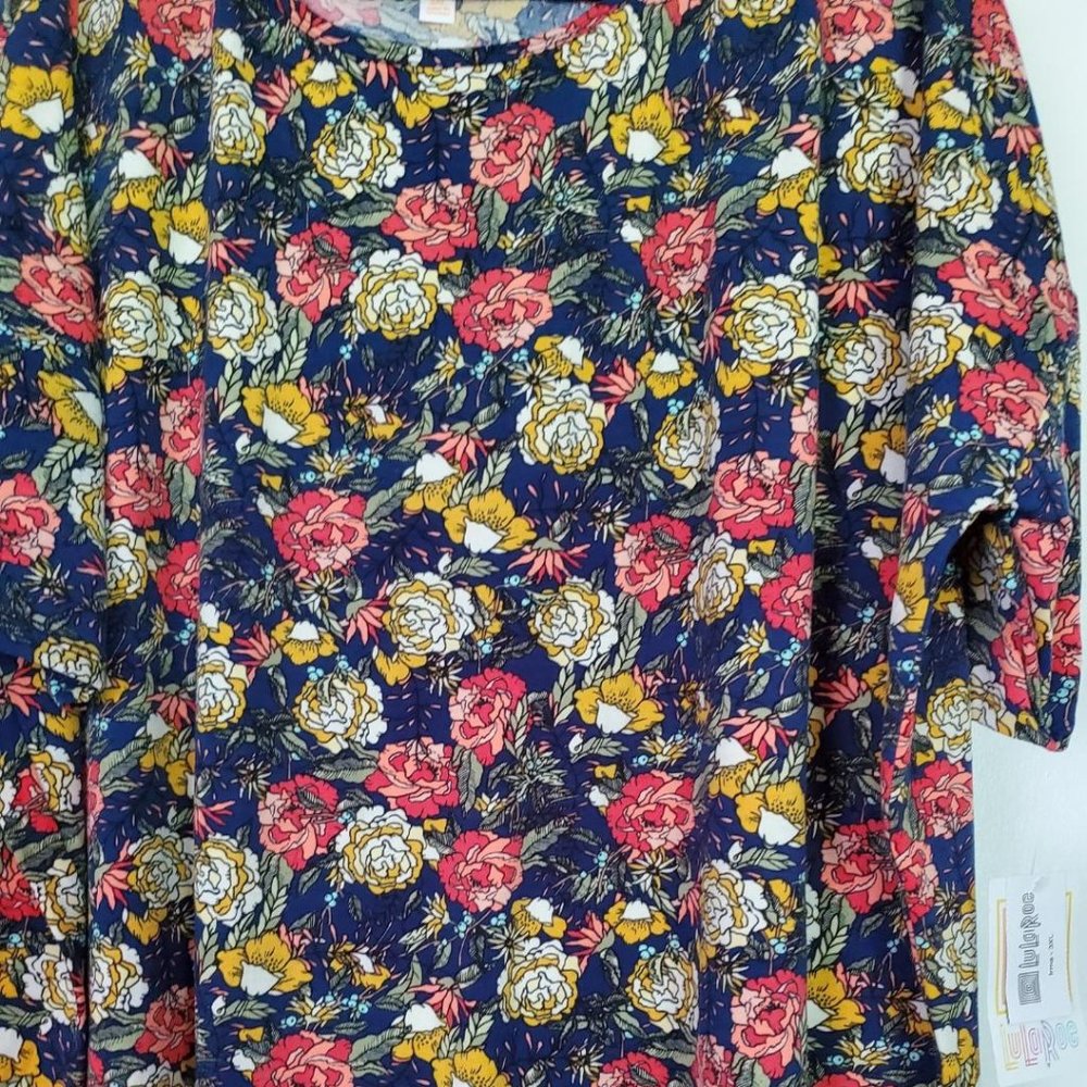 LuLaRoe NWT 3XL Irma